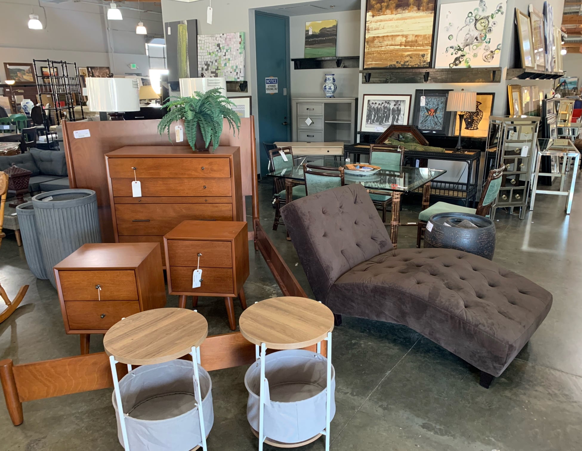 Home Consignment furniture store In San Carlos, CA